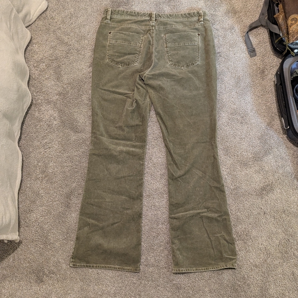 Eddie Bauer Women's Sage Green Corduroy Pants